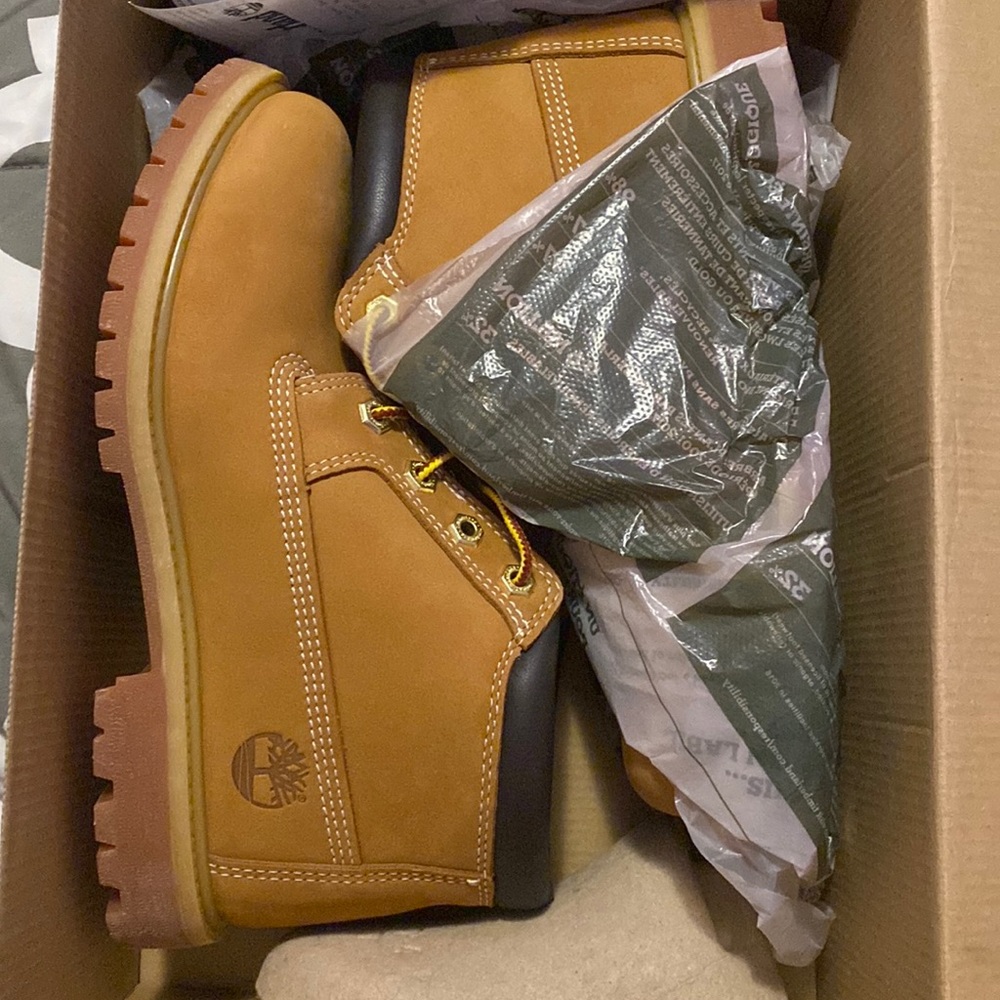 Brand new timberland boots size 7.5